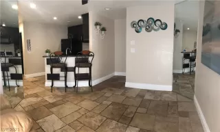 Photo #4: 2258026 Listing 