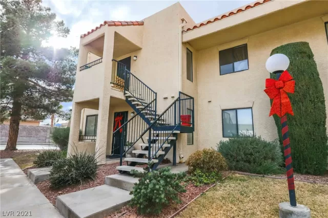 MLS: 2258047 Condo For Sale