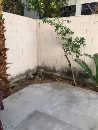 Photo #3: 2258112 Listing 