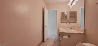 Photo #6: 2258128 Listing 