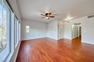 Photo #3: 2258160 Listing 