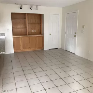 Photo #3: 2258240 Listing 