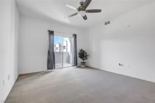 Photo #4: 2258278 Listing