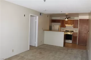 Photo #3: 2258308 Listing 