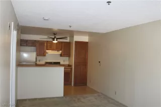 Photo #4: 2258308 Listing 