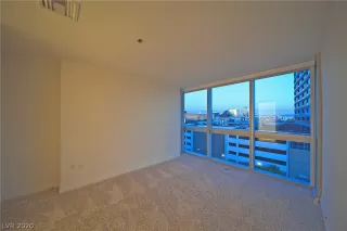 Photo #6: 2258318 Listing 