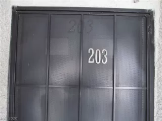 Photo #4: 2258331 Listing 