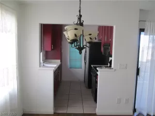 Photo #5: 2258331 Listing 