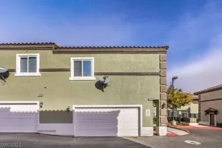 Photo #2: 2258497 Listing 