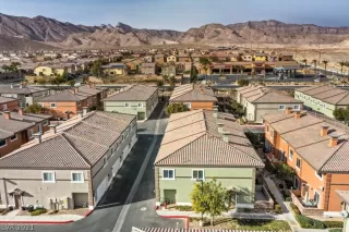 Photo #4: 2258497 Listing 