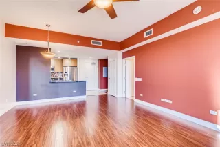 Photo #2: 2258539 Listing 