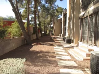 Photo #2: 2258564 Listing 