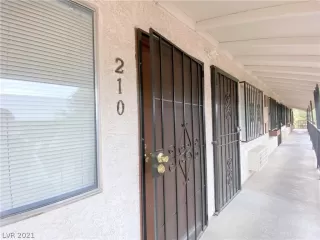 Photo #1: 2258565 Listing 