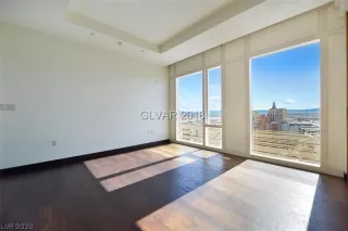 Photo #3: 2258580 Listing