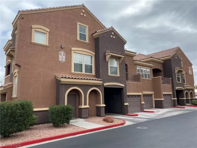 MLS: 2258584 Condo For Sale