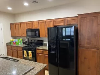 Photo #2: 2258584 Listing 