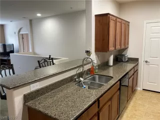 Photo #3: 2258584 Listing 