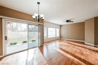 Photo #5: 2258592 Listing 