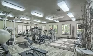 Photo #4: 2258608 Listing