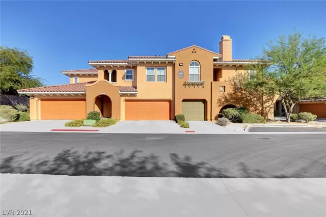 MLS: 2258654 Condo For Sale