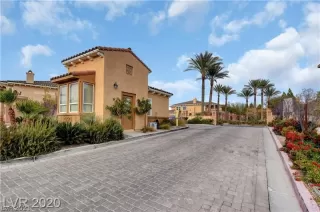 Photo #1: 2258655 Listing 