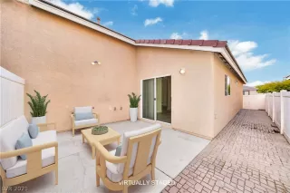 Photo #5: 2258666 Listing