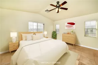 Photo #6: 2258666 Listing