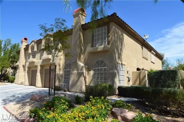 MLS: 2258672 Condo For Sale