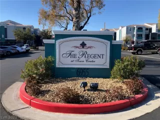 Photo #3: 2258675 Listing