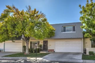 Photo #2: 2258706 Listing