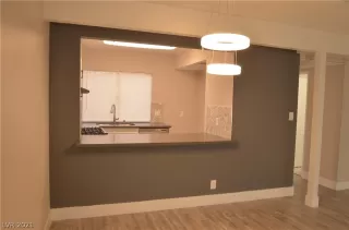 Photo #4: 2258710 Listing 