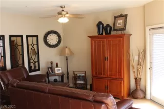 Photo #6: 2258729 Listing 