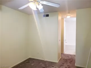 Photo #4: 2258750 Listing