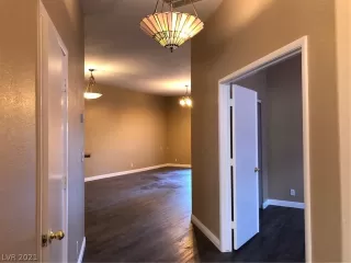 Photo #3: 2258788 Listing 