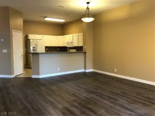 Photo #4: 2258788 Listing 