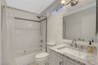 Photo #2: 2258863 Listing