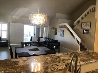 Photo #5: 2258904 Listing 