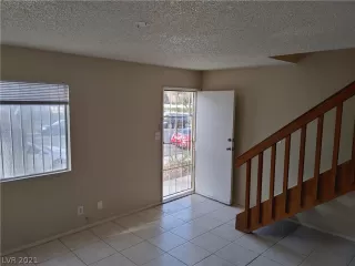 Photo #1: 2258921 Listing 