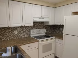 Photo #5: 2258921 Listing 