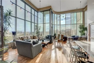 Photo #5: 2258934 Listing