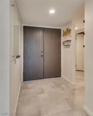 Photo #6: 2258952 Listing