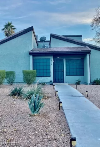 Photo #2: 2258972 Listing 