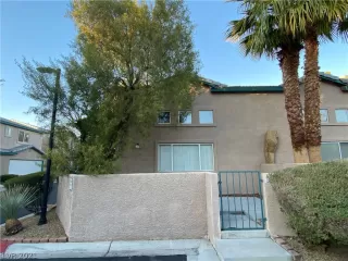 Photo #6: 2258976 Listing