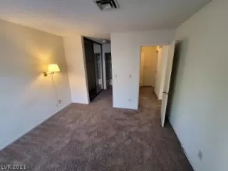 Photo #5: 2258981 Listing 