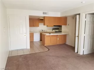 Photo #2: 2259007 Listing 
