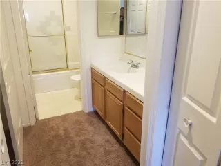Photo #5: 2259007 Listing 