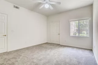 Photo #6: 2259029 Listing