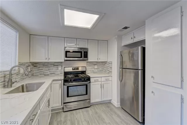 MLS: 2259033 Condo For Sale