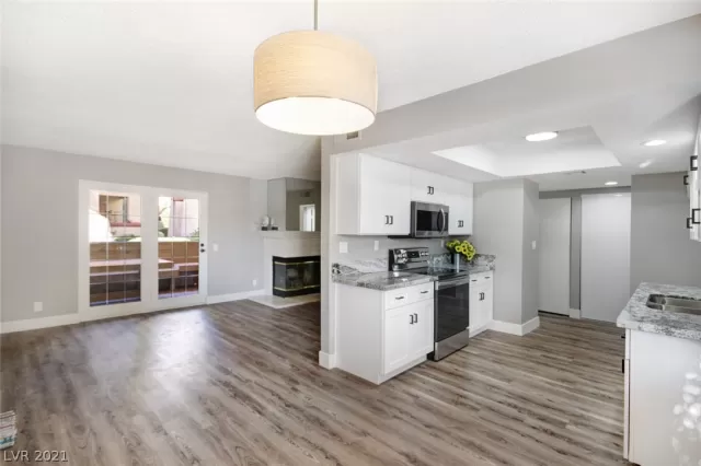 MLS: 2259061 Condo For Sale