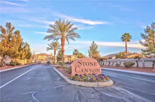 Photo #1: 2259110 Listing